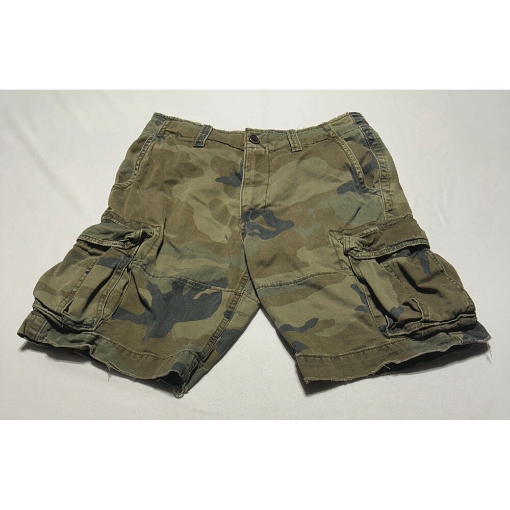 American Eagle Camp Cargo Short Mens 30 Camouflage Pockets Distressed *READ***